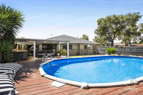Property photo of 11 Atlanta Glen Cranbourne VIC 3977