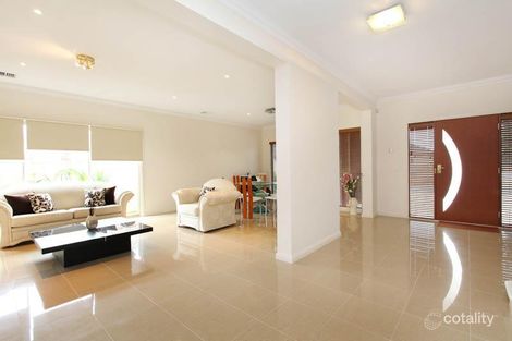 Property photo of 21 Rosella Crescent Caroline Springs VIC 3023