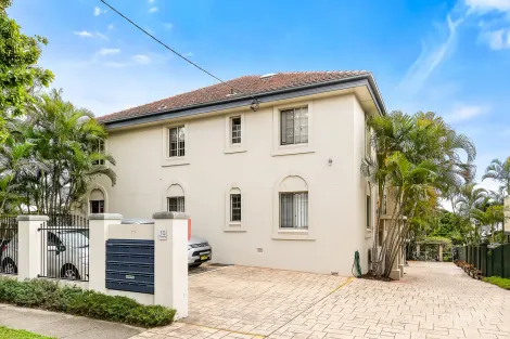 Property photo of 13/10 Bailey Street New Farm QLD 4005