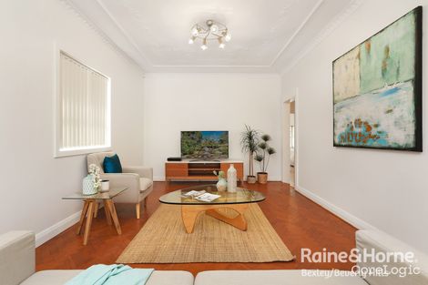 Property photo of 15 The Glen Road Bardwell Valley NSW 2207