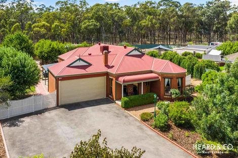Property photo of 9 Conboy Court Ascot VIC 3551
