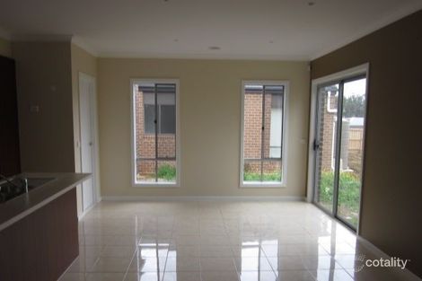 Property photo of 41 Gallery Avenue Harkness VIC 3337