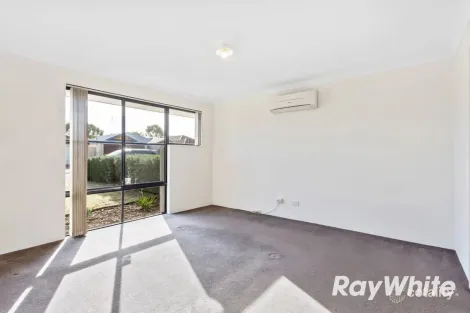 Property photo of 18 Menna Brace Greenfields WA 6210