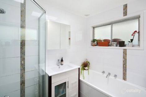 Property photo of 14 Fiona Street Point Clare NSW 2250