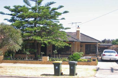 13 Major Rd, Fawkner, VIC 3060