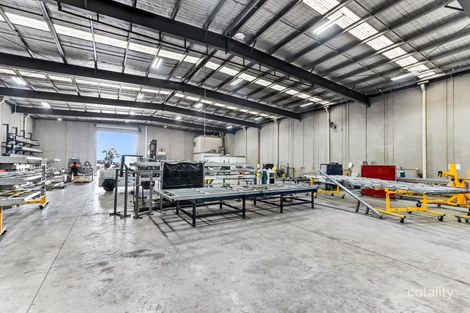 14 Commercial Dr, Lynbrook, VIC 3975