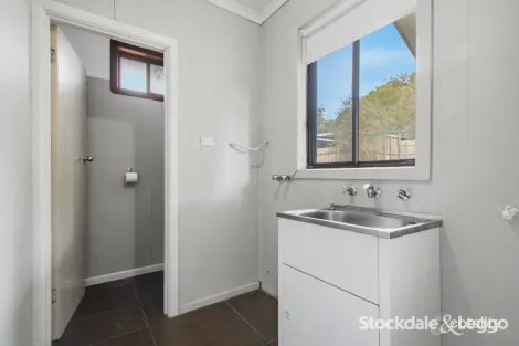 Property photo of 83 Robertson Street Morwell VIC 3840