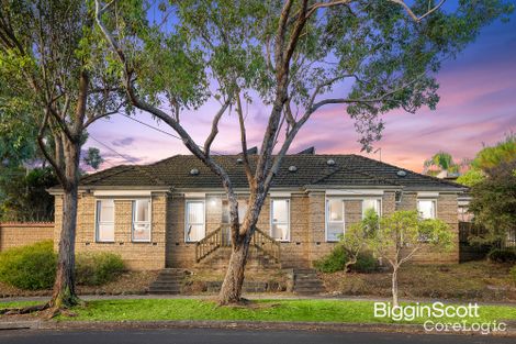 Property photo of 2 Bunker Crescent Glen Waverley VIC 3150