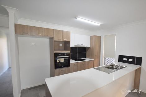 Property photo of 11 Mount Bowen Street Park Ridge QLD 4125