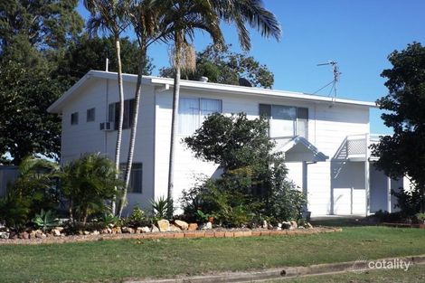 1 Gibbs St, Urangan, QLD 4655