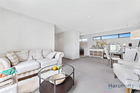 Property photo of 21/315-319 Huntingdale Road Chadstone VIC 3148