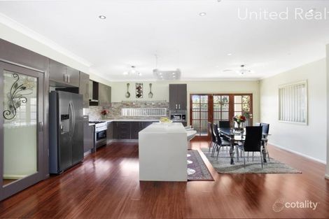 Property photo of 28 Sunday Circuit Edmondson Park NSW 2174