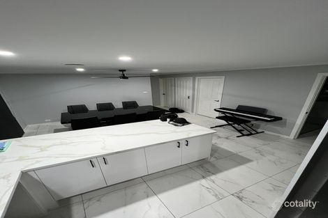 49 Kurunjang Dr, Kurunjang, VIC 3337