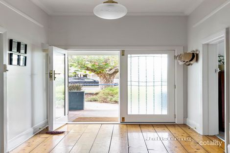 Property photo of 61 Fulham Road Alphington VIC 3078