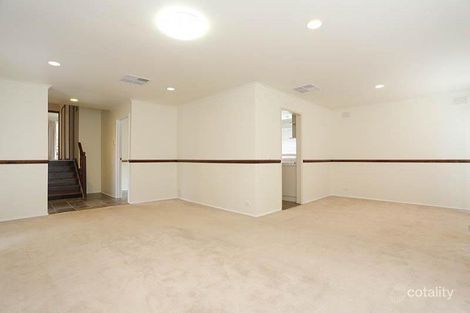 Property photo of 5 Peppermint Grove Eltham VIC 3095
