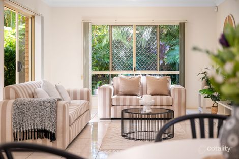 Property photo of 18 Hereford Crescent Carindale QLD 4152