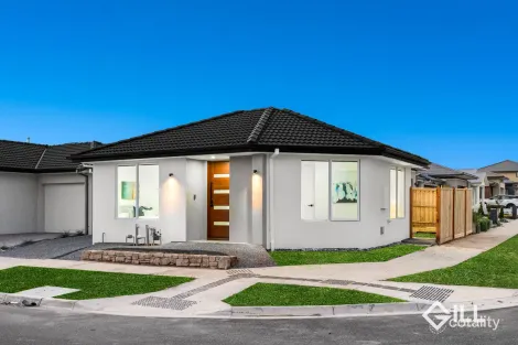 Property photo of 32 Khillari Circuit Clyde North VIC 3978