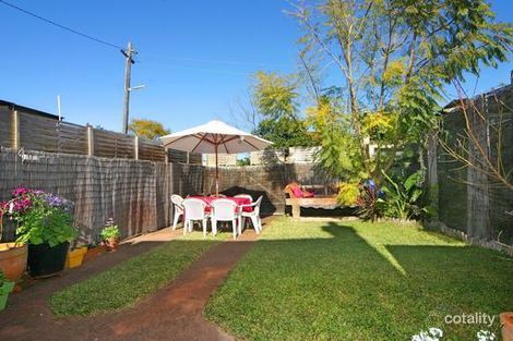 Property photo of 2 Fernbank Street Marrickville NSW 2204