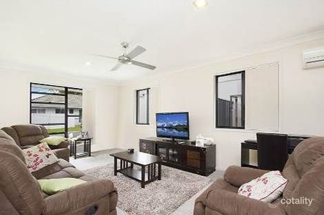Property photo of 39 Seville Circuit Burleigh Waters QLD 4220