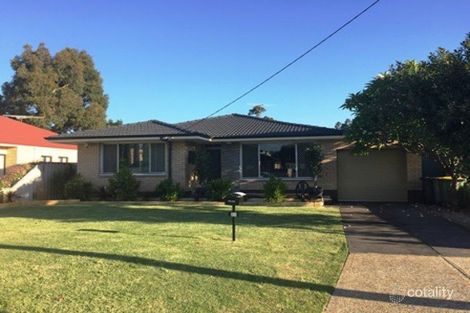 20 Halvorson Rd, Morley, WA 6062