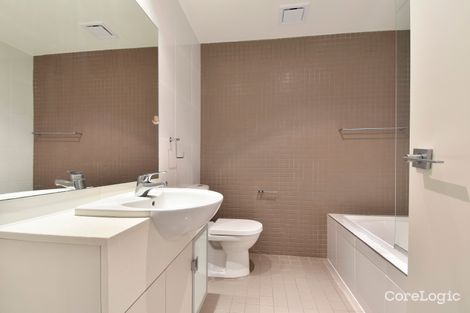 Property photo of 204/4 Stromboli Strait Wentworth Point NSW 2127