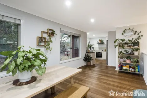 Property photo of 98 Beenyup Road Byford WA 6122