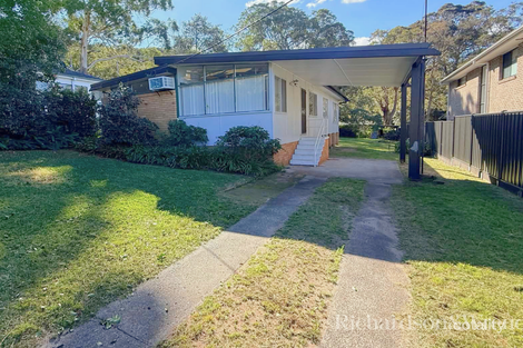 27 Takari Ave, Point Clare, NSW 2250