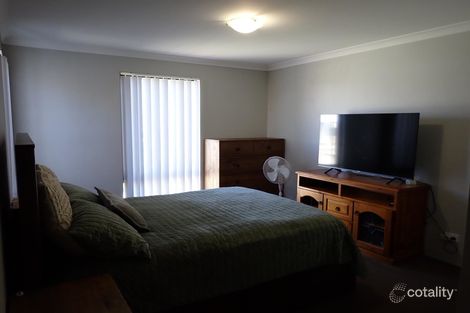 Property photo of 27 Nesbit Drive Haynes WA 6112