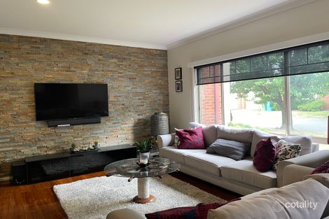 Property photo of 22/12 Grant Close Berwick VIC 3806
