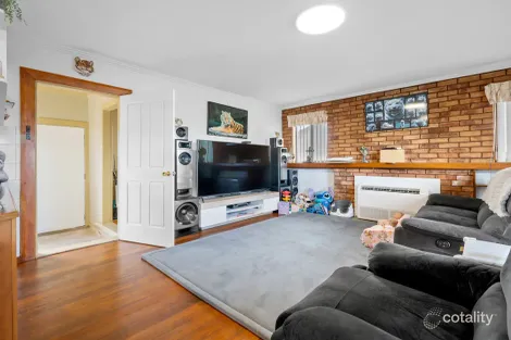 Property photo of 17 Jenner Street Wynyard TAS 7325