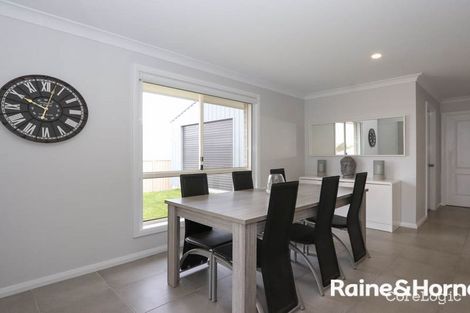 Property photo of 83 Graham Drive Kelso NSW 2795