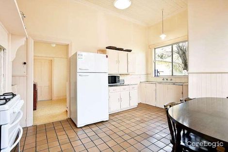 Property photo of 32 Norwood Road Caulfield North VIC 3161