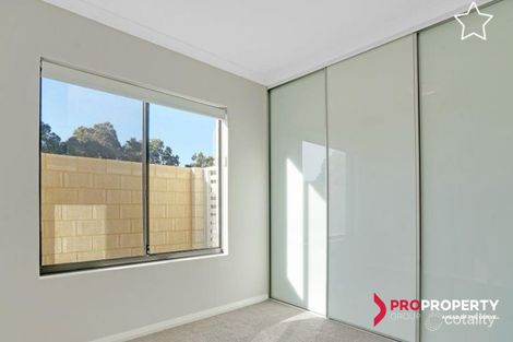 Property photo of 6 Avignon Way Beechboro WA 6063