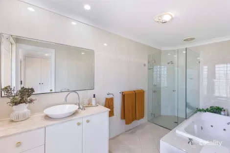 Property photo of 24 Mawarra Road Wamberal NSW 2260