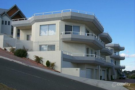 3/12 Edgehill St, Scarborough, WA 6019