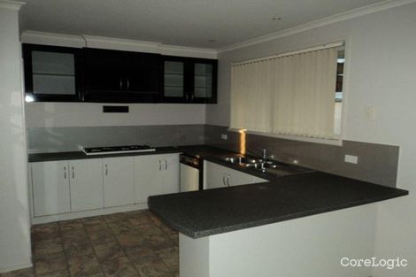 Property photo of 4 Whitehaven Court Craigieburn VIC 3064