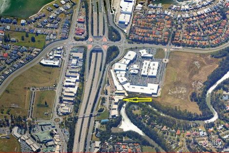 4/172 Siganto Dr, Helensvale, QLD 4212