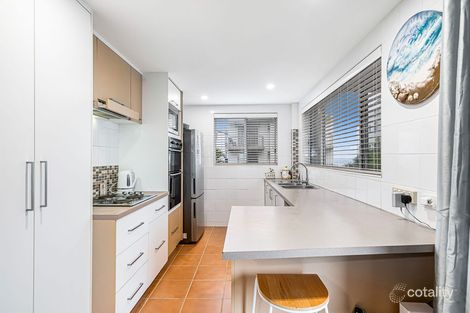 Property photo of 2/7 Mahia Terrace Kings Beach QLD 4551