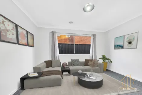 Property photo of 9 Hibernia Place Cranbourne East VIC 3977