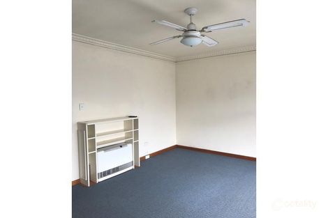 Property photo of 2/6 Stradling Avenue Geelong VIC 3220