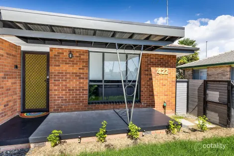 1/422 English Ave, Lavington, NSW 2641