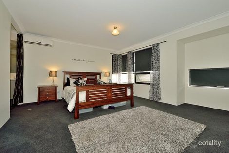 Property photo of 36 Wanderer Parkway Baldivis WA 6171