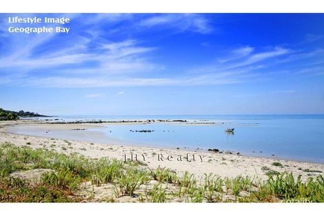 Property photo of 27 Windlemere Drive Dunsborough WA 6281