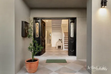 Property photo of 6 Oonah Close Eltham North VIC 3095