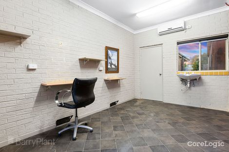 Property photo of 41 Koroneos Drive Werribee South VIC 3030