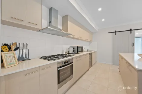 Property photo of 1 Thangoo Way Golden Bay WA 6174