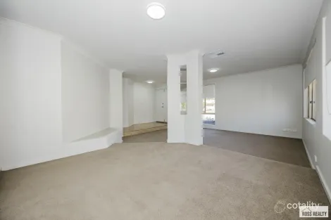 Property photo of 1 Redfern Close Thornlie WA 6108