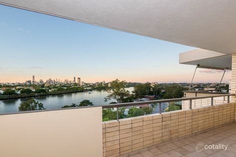 Property photo of 35/36 Jerdanefield Road St Lucia QLD 4067