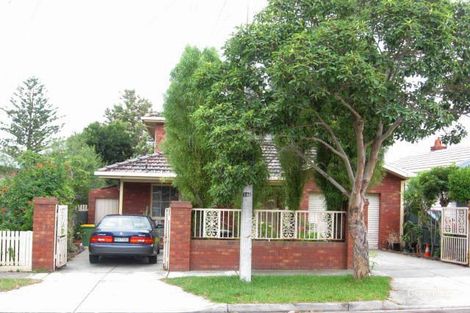 168 Rossmoyne St, Thornbury, VIC 3071