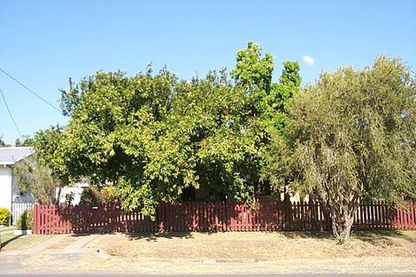 34 Moncrieff St, Kepnock, QLD 4670